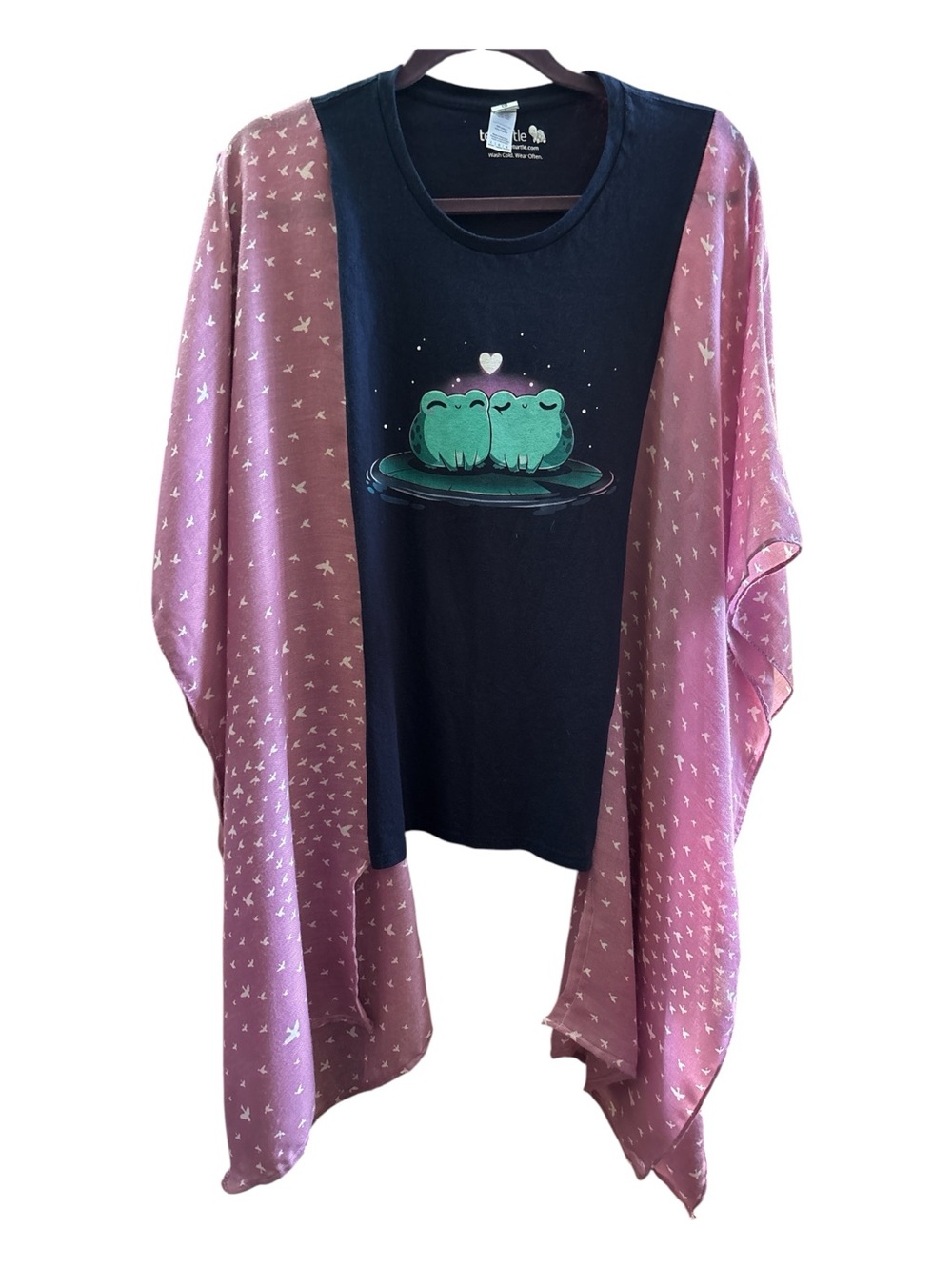 2. Frogs Rocktop